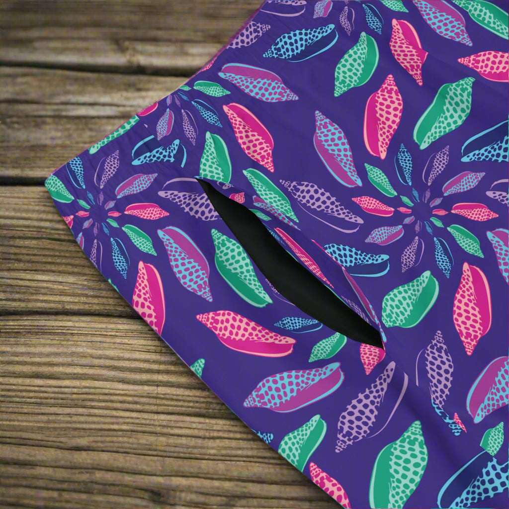 Close up view of Junonia shorts pocket 